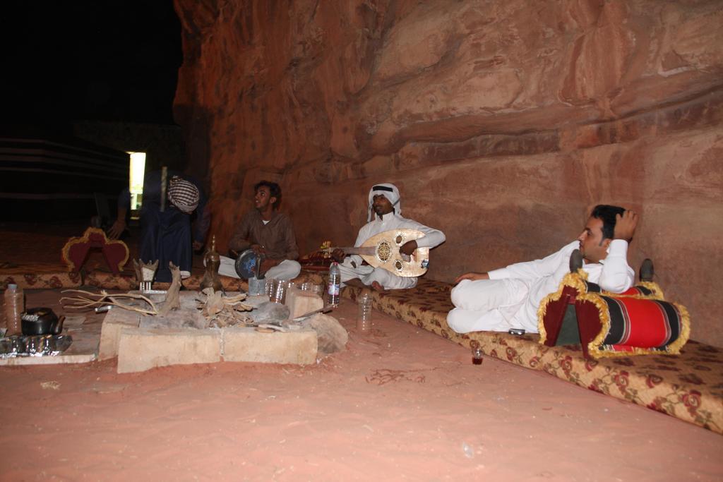 Wadi Rum Sleep Under The Stars Luaran gambar