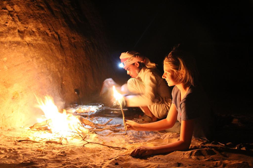 Wadi Rum Sleep Under The Stars Luaran gambar