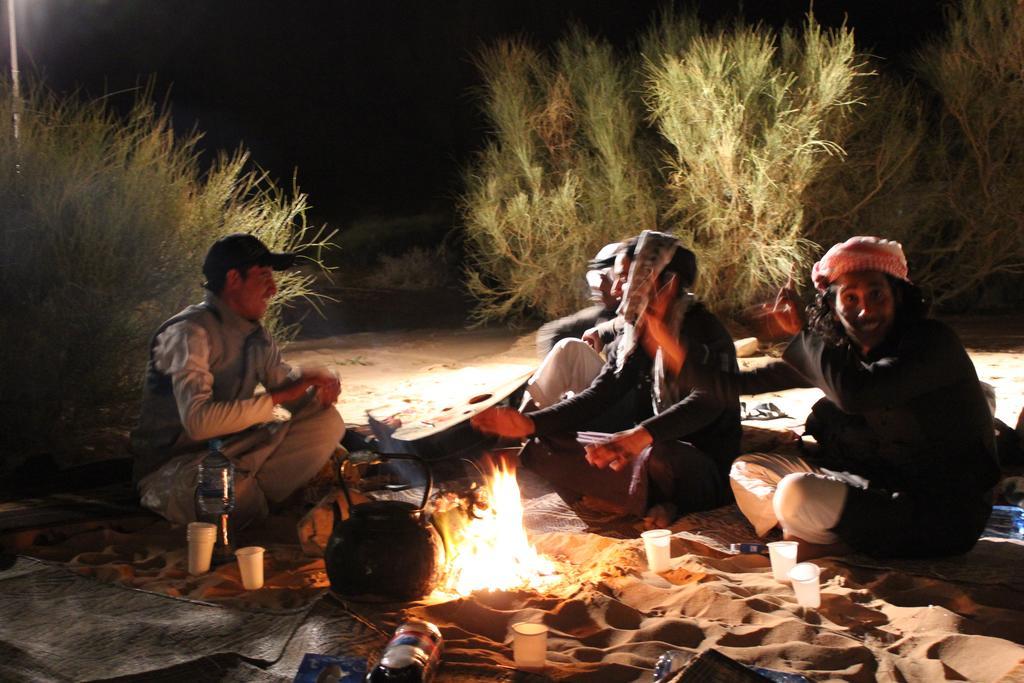 Wadi Rum Sleep Under The Stars Luaran gambar